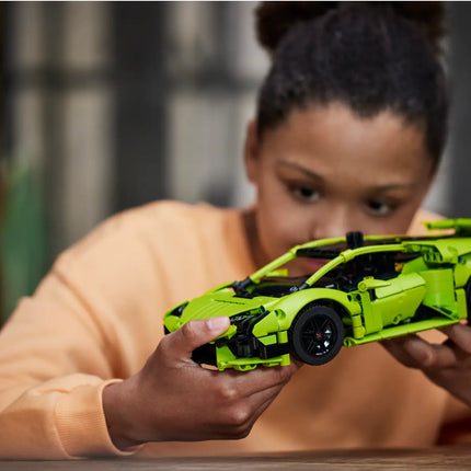 Lamborghini Huracán Tecnica X Lego Technic 42161
