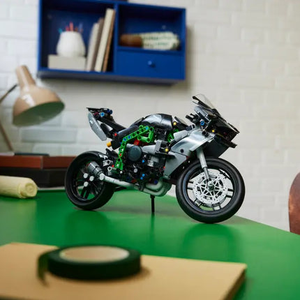 Kawasaki Ninja H2R LEGO Technic Motorcycle