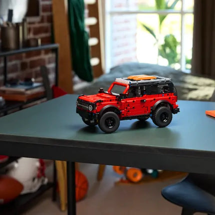 Ford Bronco SUV LEGO Technic Car