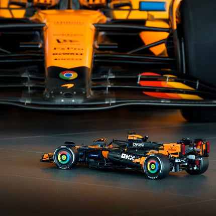 McLaren F1 MCL39 Car LEGO Technic