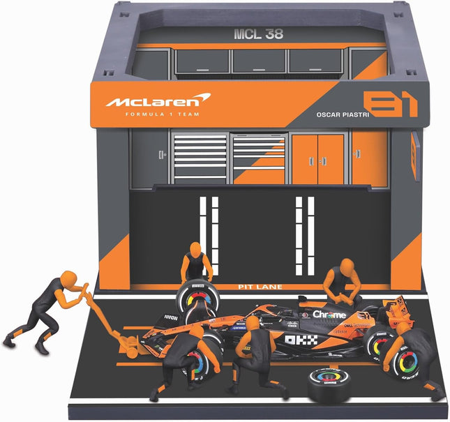 McLaren F1 Team Oscar Piastri Burago Pit Pass Diorama Model Car