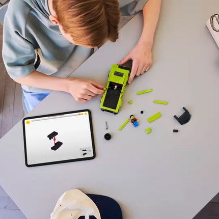 Dodge Challenger SRT Hellcat Sports Car LEGO Speed Champions