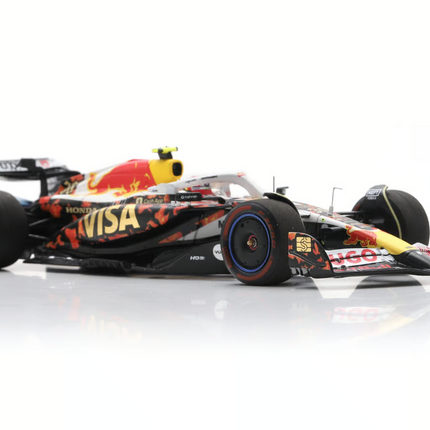 Visa Cash App Racing Bulls F1 Spark Model Liam Lawson USA GP 1/43 Scale Racing Car 2025