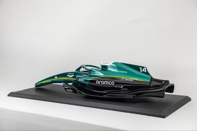Aston Martin F1 Team AMR25 Fernando Alonso 1/6 Scale Model Chassis Racing Car