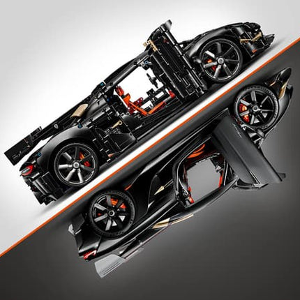 Koenigsegg Sadair's Spear Megacar LEGO Technic