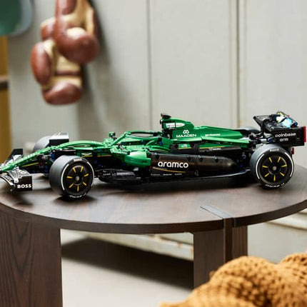 Aston Martin F1 AMR25 Car LEGO Technic