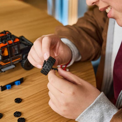 Jaguar Project 7 & Land Rover Defender LEGO Speed Champions