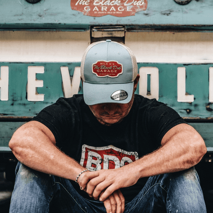 Black Dub Garage Trucker Hat - Peppermint