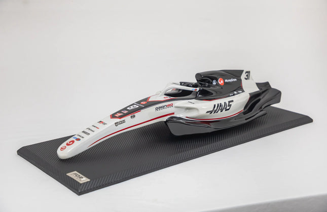 Haas F1 Team VF-25 Esteban Ocon 1/6 Scale Model Chassis Racing Car