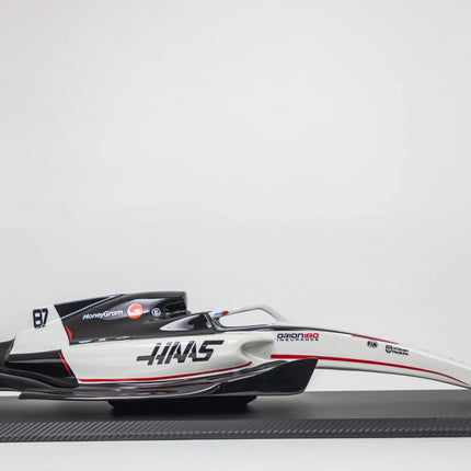 Haas F1 Team VF-25 Oliver Bearman 1/6 Scale Model Chassis Racing Car