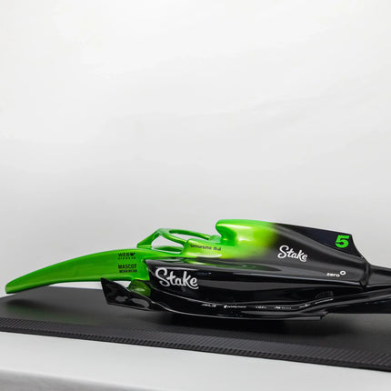 Stake F1 Team Kick Sauber C45 Gabriel Bortoleto 1/6 Scale Model Chassis Racing Car