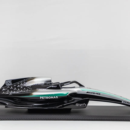 Mercedes AMG Petronas F1 Team W16 George Russell 1/6 Scale Model Chassis Racing Car